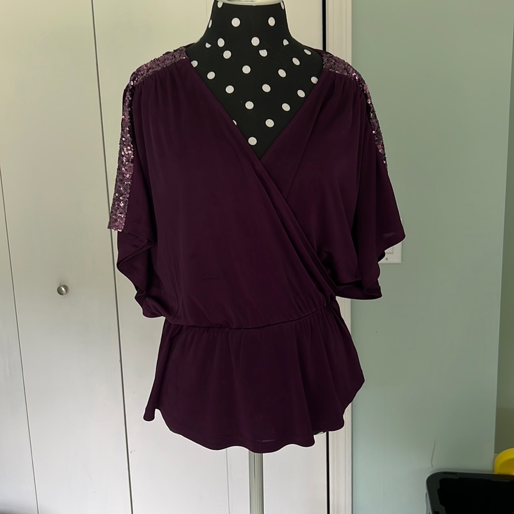 Express butterfly sleeve peplum top